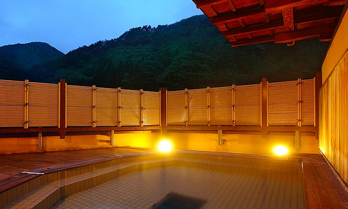 長野県/鹿教湯温泉 ≪和食料理/源泉かけ流し/天空を仰ぐ露天/2食付≫