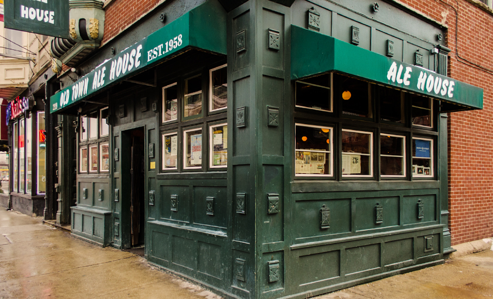Old Town Ale House Chicago, IL Groupon