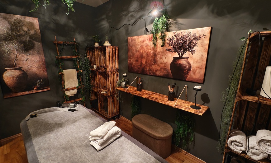 Image 5: Masaż klasyczny, relaksacyjny, gorącymi kamieniami, Kobido i więcej