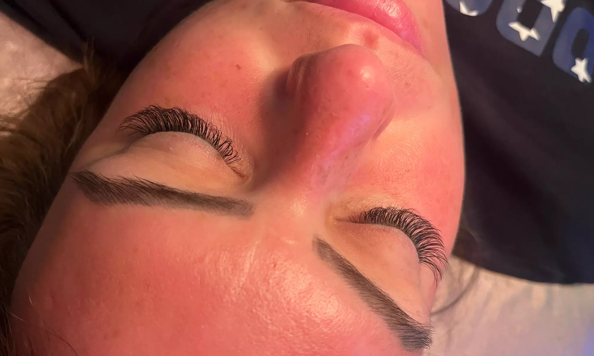 Full Set of Classic, Volume, or Hybrid Premium Mink Eyelash Extension