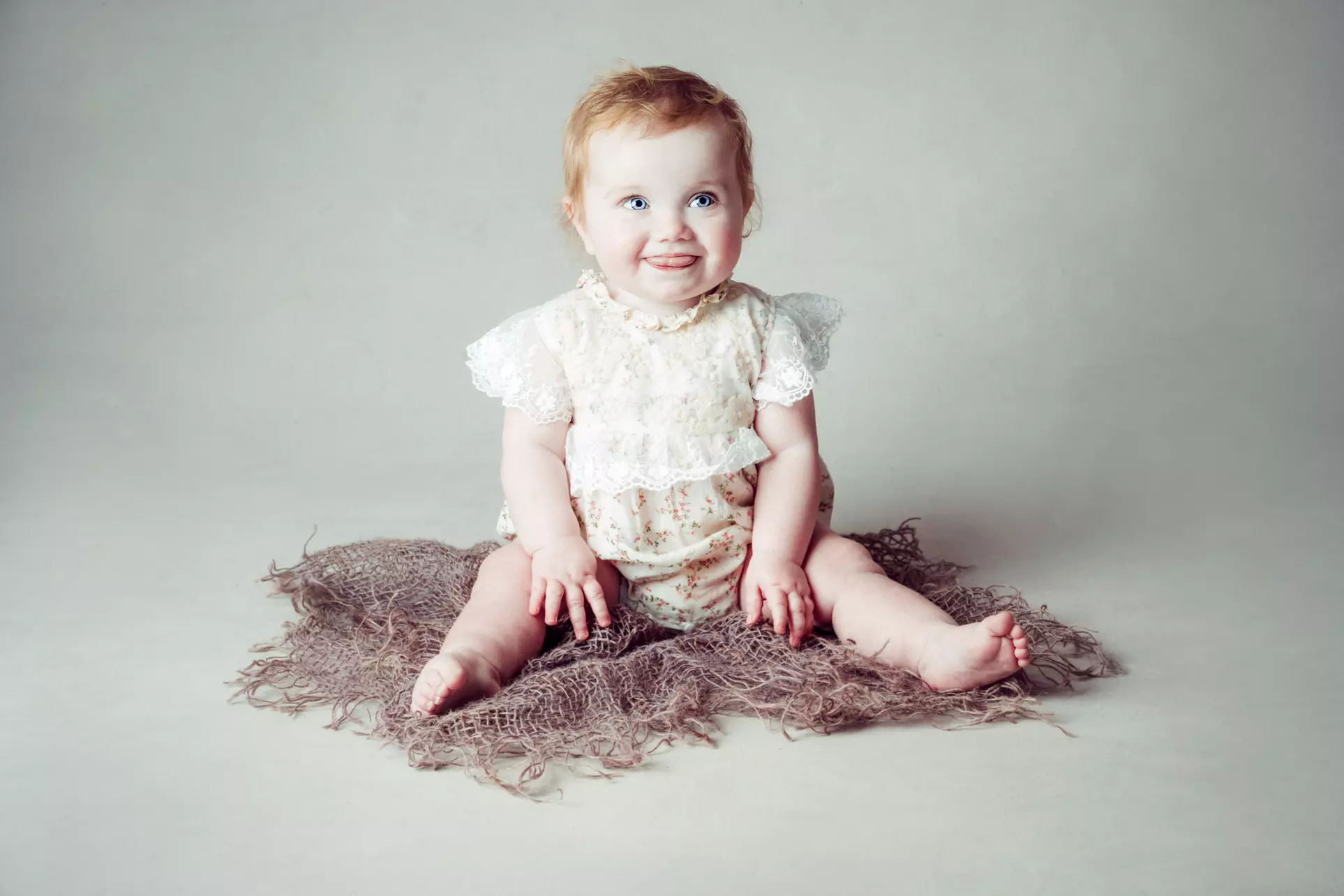 60-Min Family Photoshoot with a Keepsake 10” x 8” Print