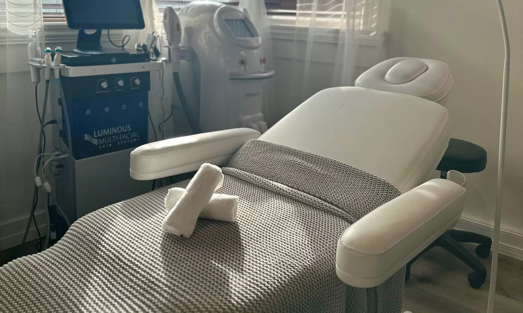 Up to 76% Off on Laser Hair Removal at Vivi Aesthetics & Spa