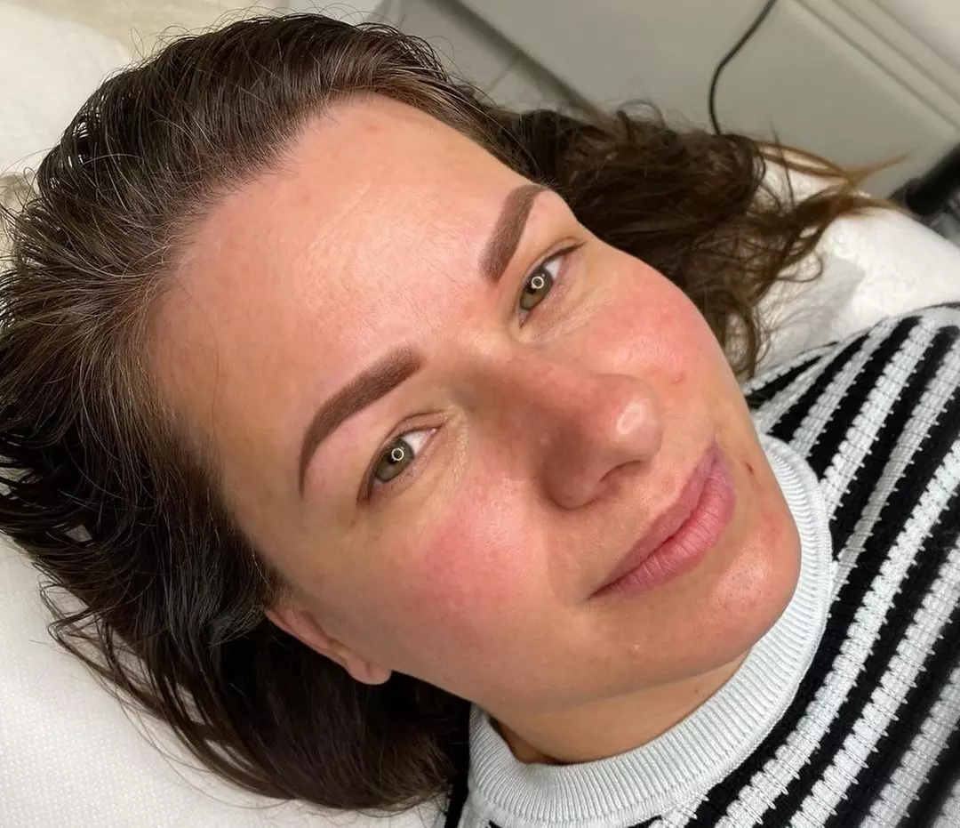 Get One Expert Classic Eyeliner or Permanent Eyebrow Tattoo Session