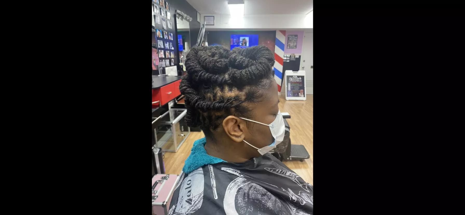 Experience Goddess Lynx Studio's Loc Detox, Maintenance & Starter Locs with up to 35% off for a transformative hair care journey - Second Medium