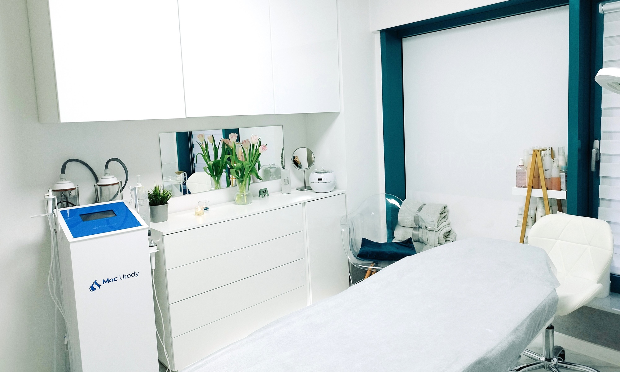 Do 79% zniżki na Zabieg na twarz - peeling chemiczny w Skin Creation Klinika Urody