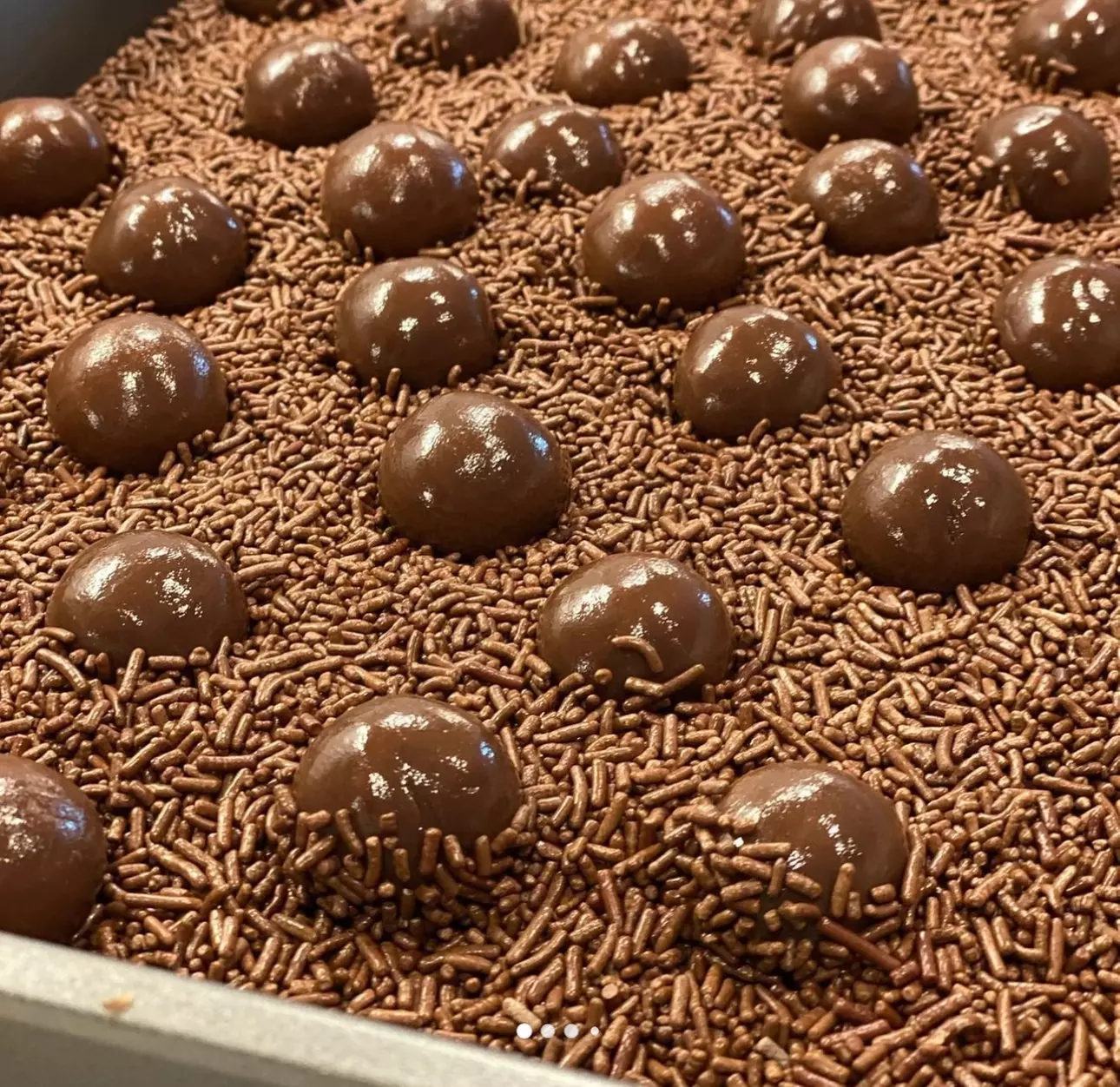 Up to 35% Off on Candy Shop at Baked Cake - Second Medium