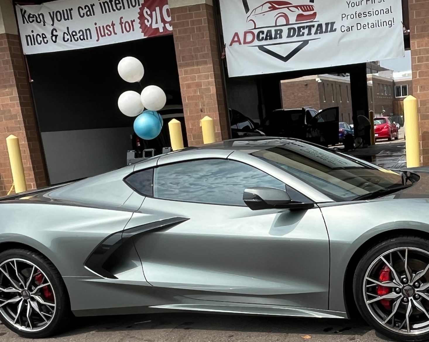 Comprehensive Interior & Exterior Car Detailing for SUVs & Vans