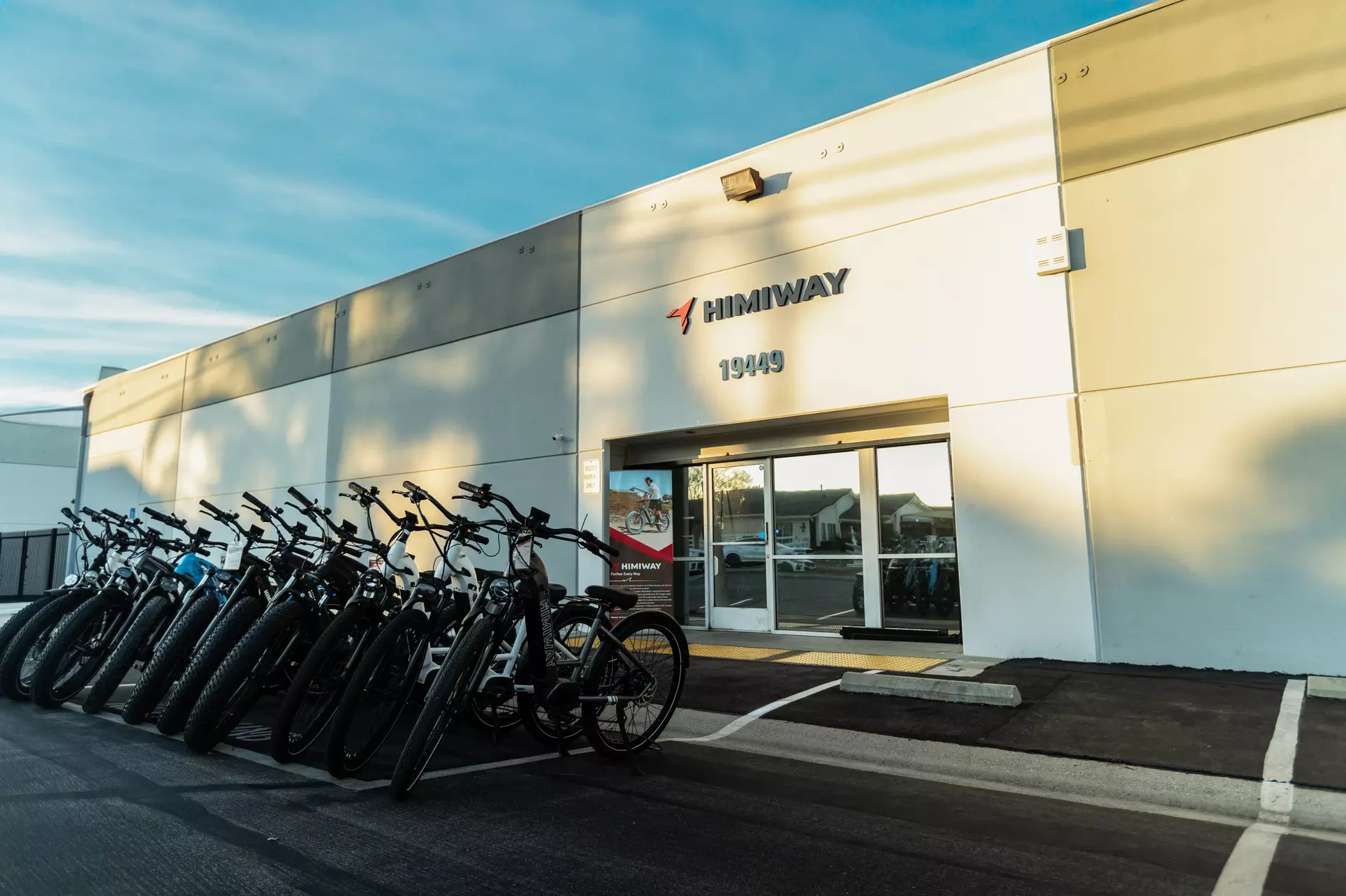 Experience top-notch bike care with Himiway Intelligent Technology USA's standard eBike tune-up voucher offering up to 90% off - Primary Image