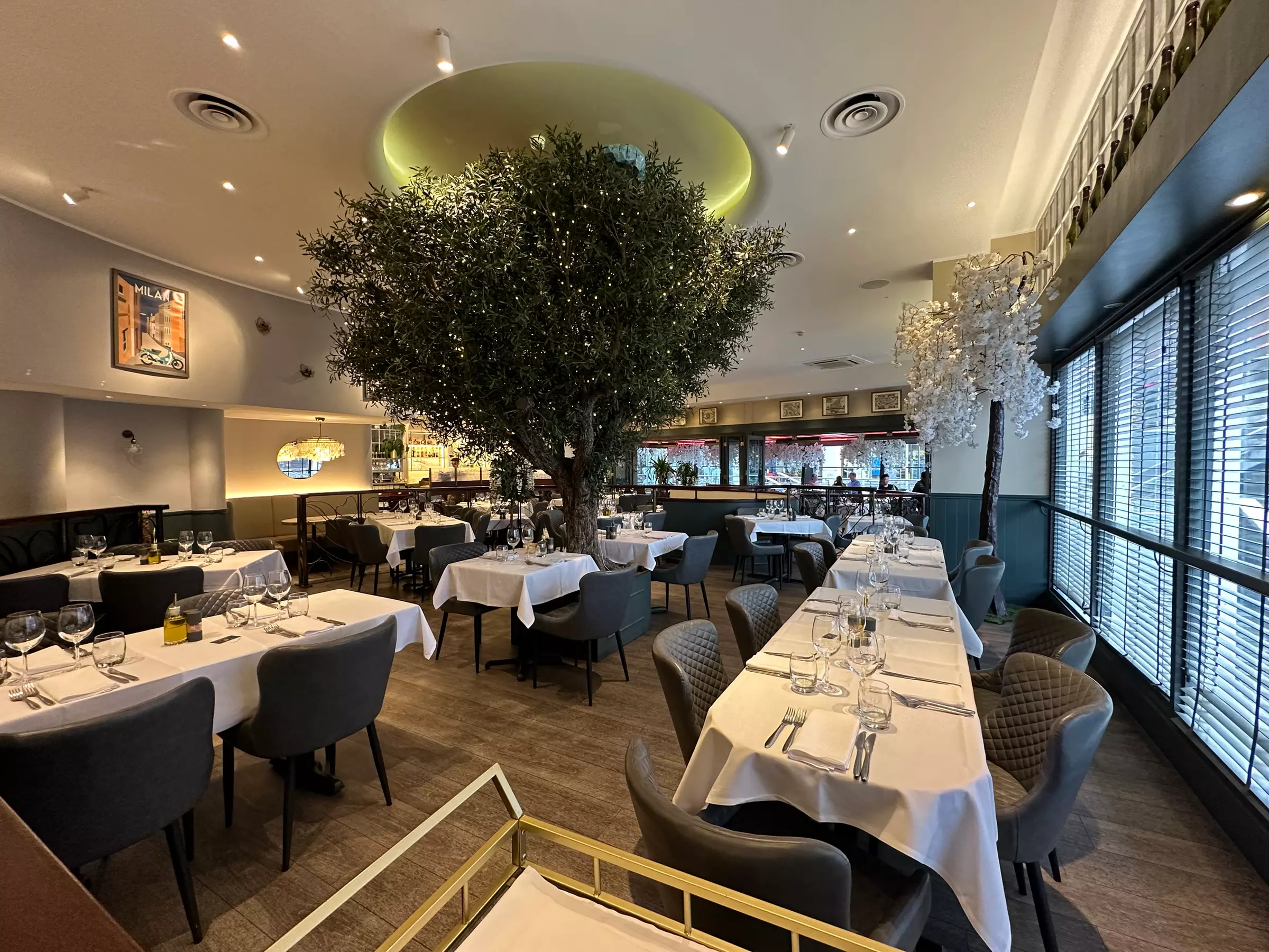 Up to 38% Off on Italian Cuisine at Lucarelli Restaurant