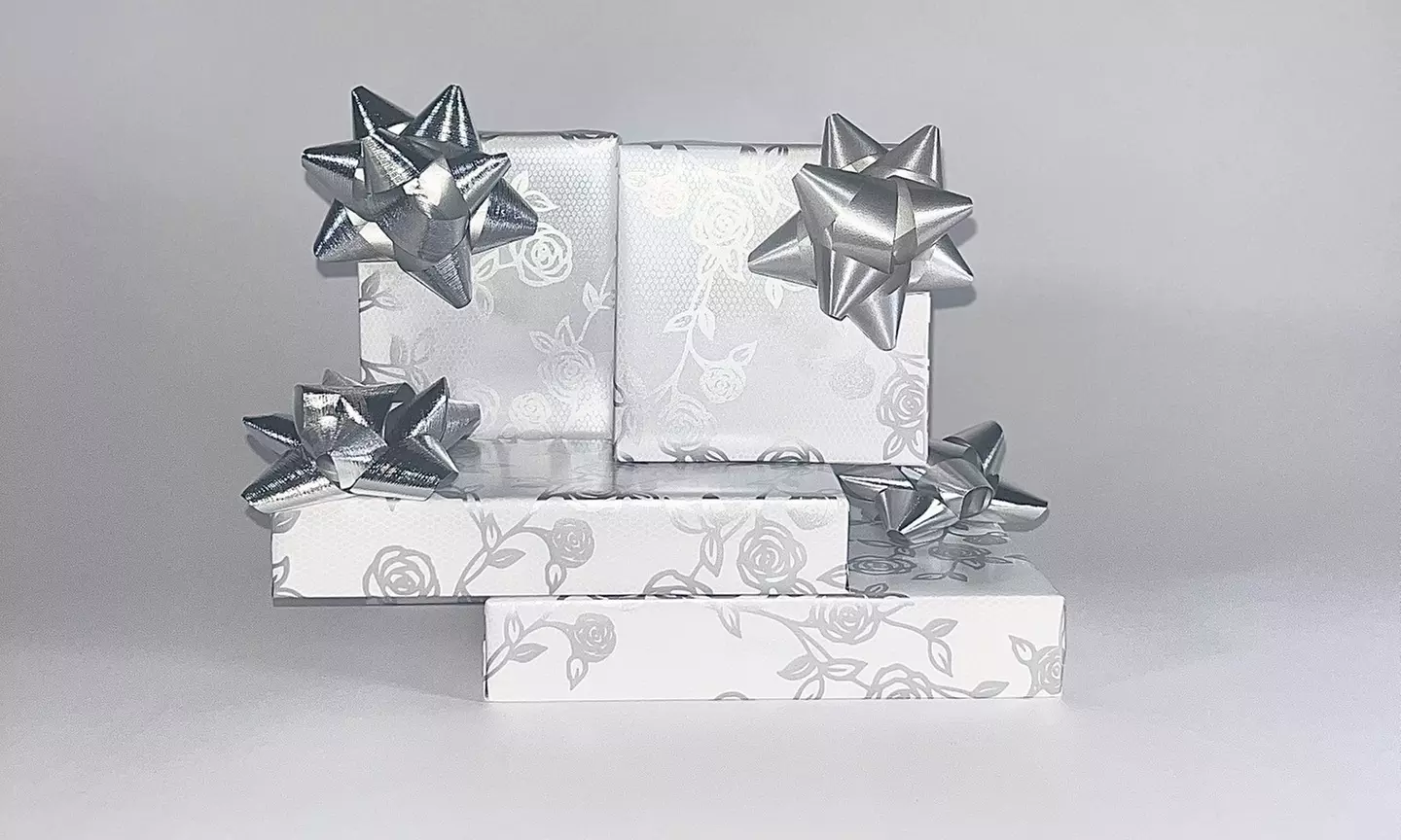 Up to 50% Off on Party Supply Store at Quick Wrap Gifts, LLC - Primary Image