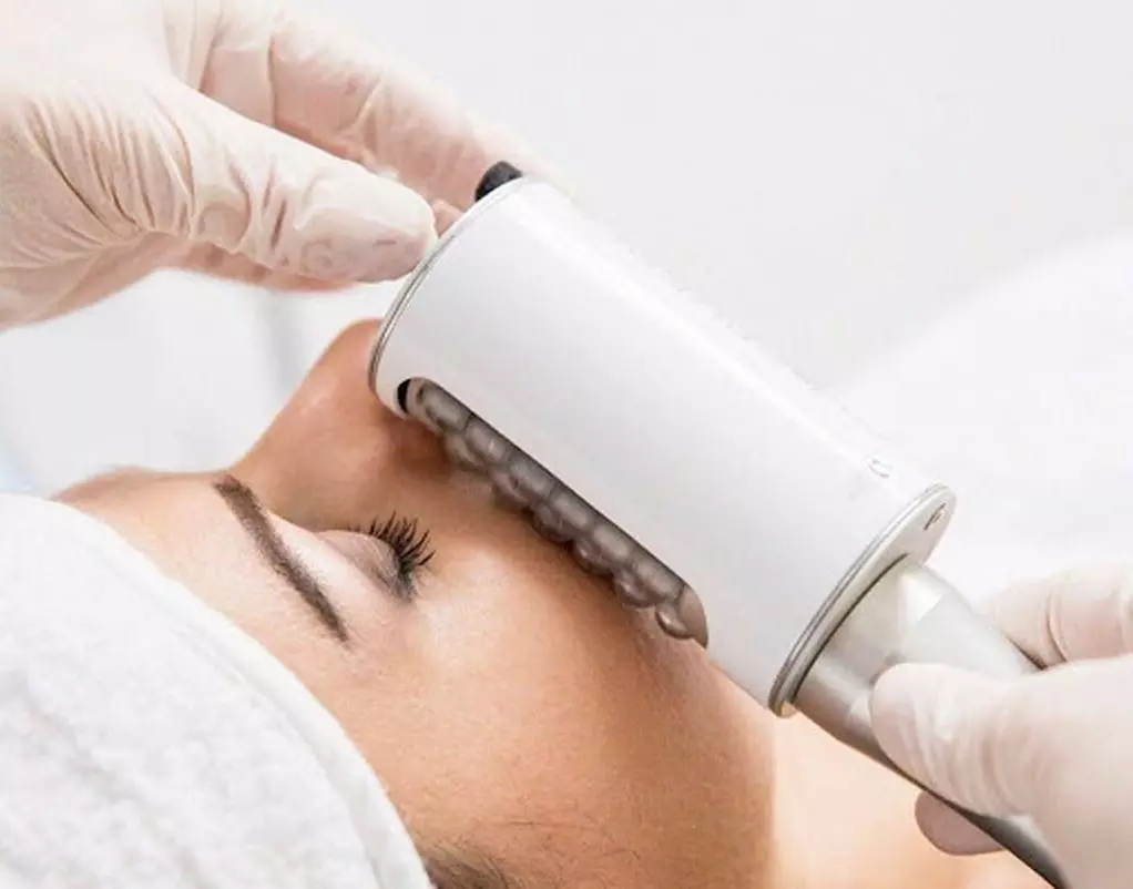 Up to 60% Off on Endermologie at NY Brooklyn Salon