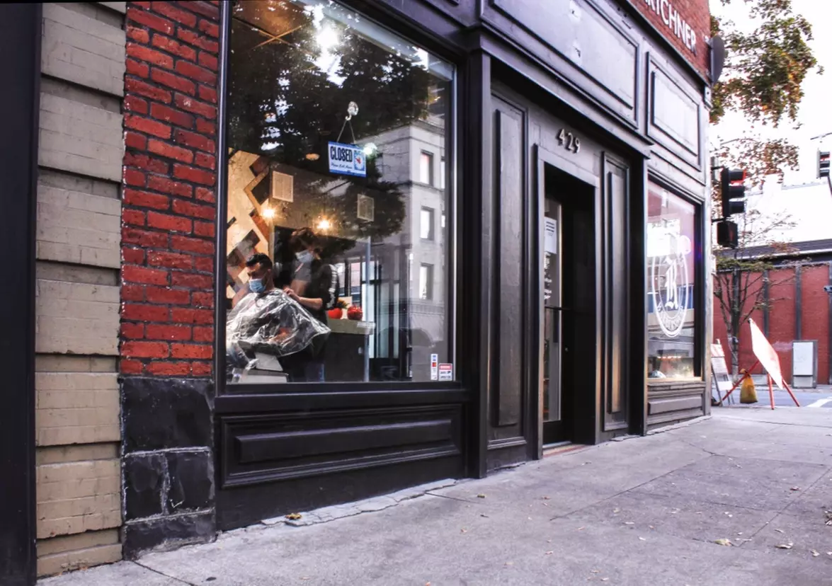 Up to 25% Off on Salon - Haircut - Men / Barber at Roundhill's Barbershop - Primary Image