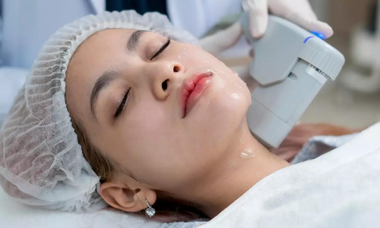 Up to 34% Off on HIFU Ultrasound Face Tightening at A Beauty By Design