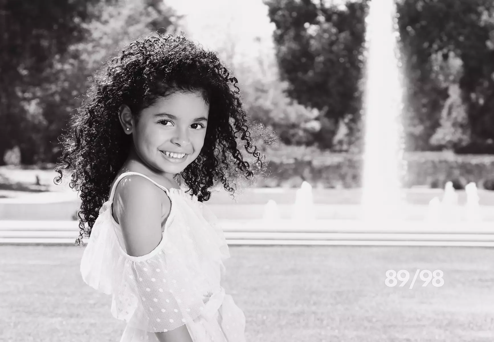 Get 30-or 60-Min Seasonal Photo Shoot (On-Location) w/ Digital Package