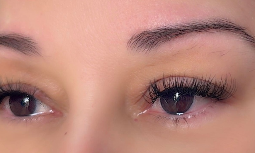 Image 4: Up to 0% Off on Eyelash Extensions at Lexii Lashed Me