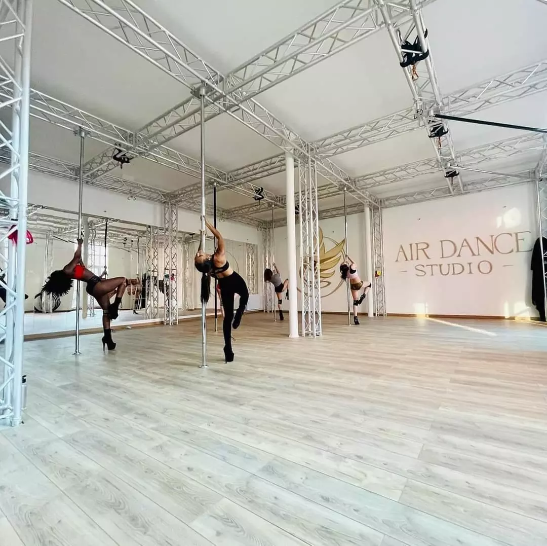 1h30 de pole dance entre amies