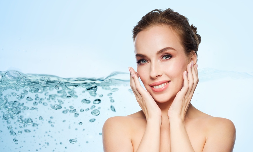 Image 2: Bis zu 42% auf Aquafacial-Gesichtsbehandlung von Perfect Smile