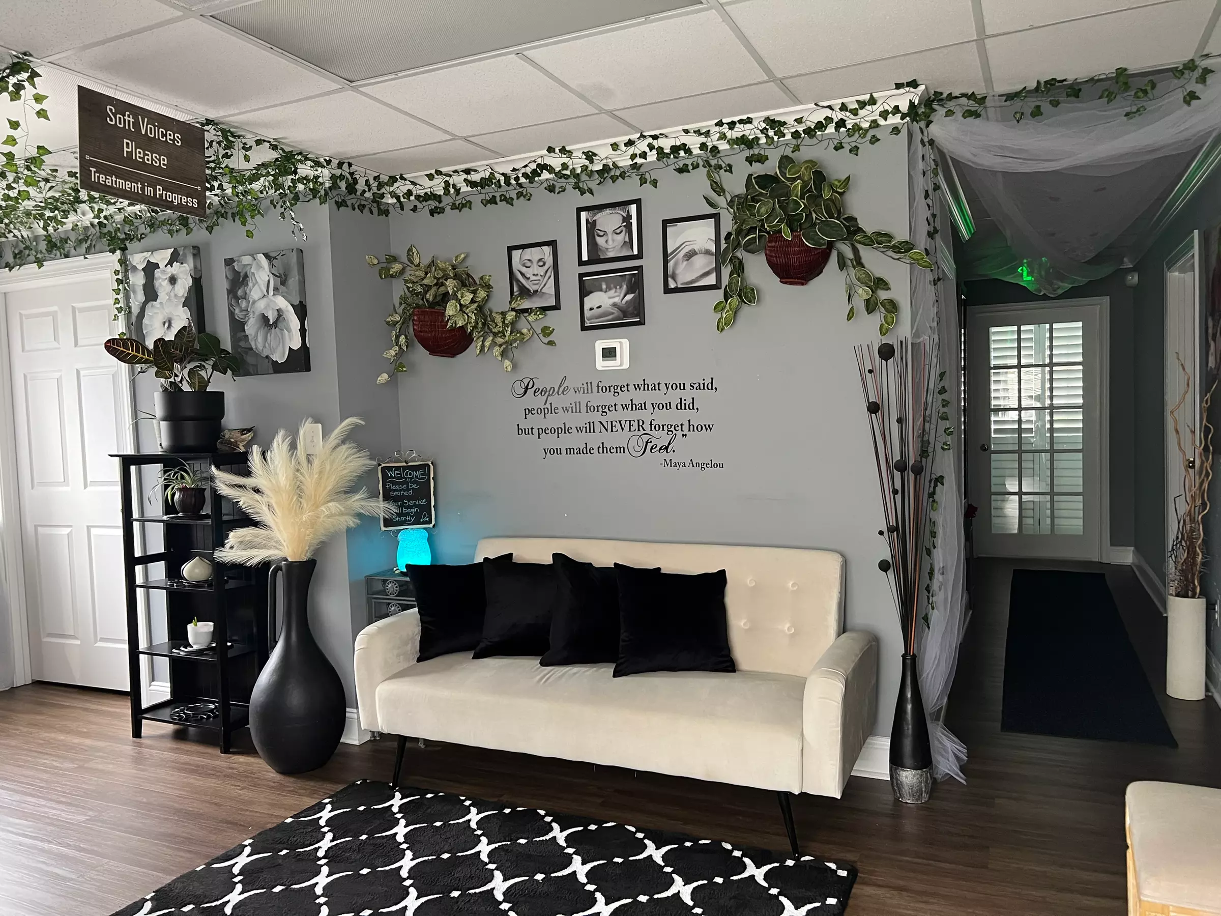 60 Minute Swedish Massage Package or Massage Spa Experience