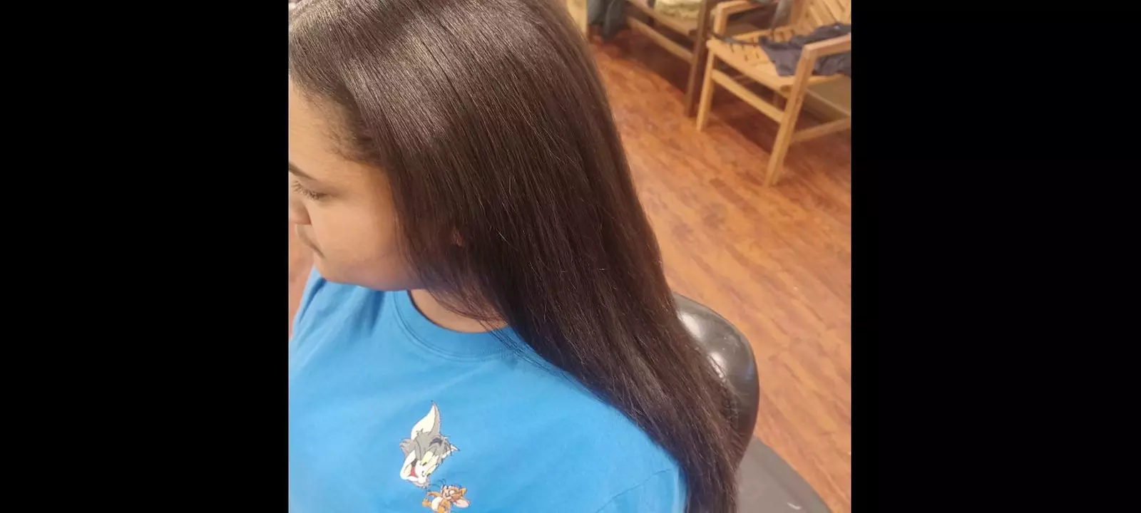 Transform with Loose Ends Beauty and Barber Salon's Blowouts, Cuts, and Styles for Women with up to 50% off - Primary Image