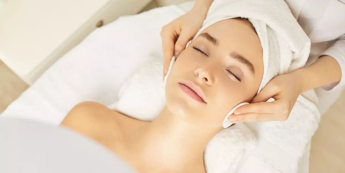 Do 30% zniżki na Zabieg 8w1 z masażem na twarz w BeautyTan