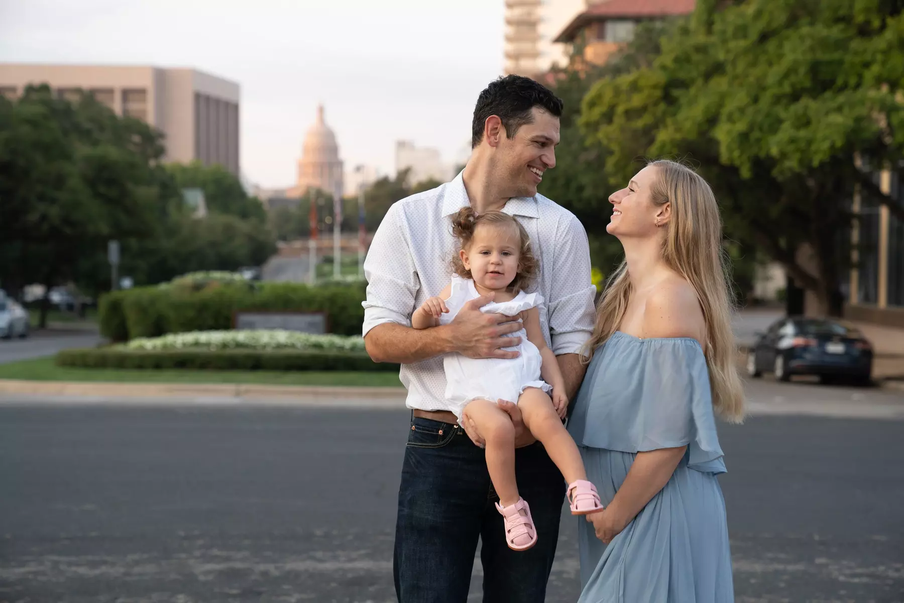 Capture Moments with a 30 or 60-Minute Outdoor Photography Session