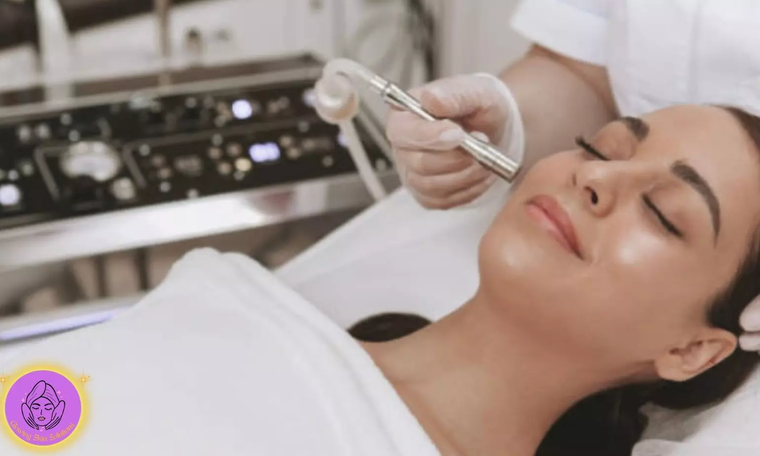 Up to 25% Off on Facial at Glowing Skin Solutions - Primary Image