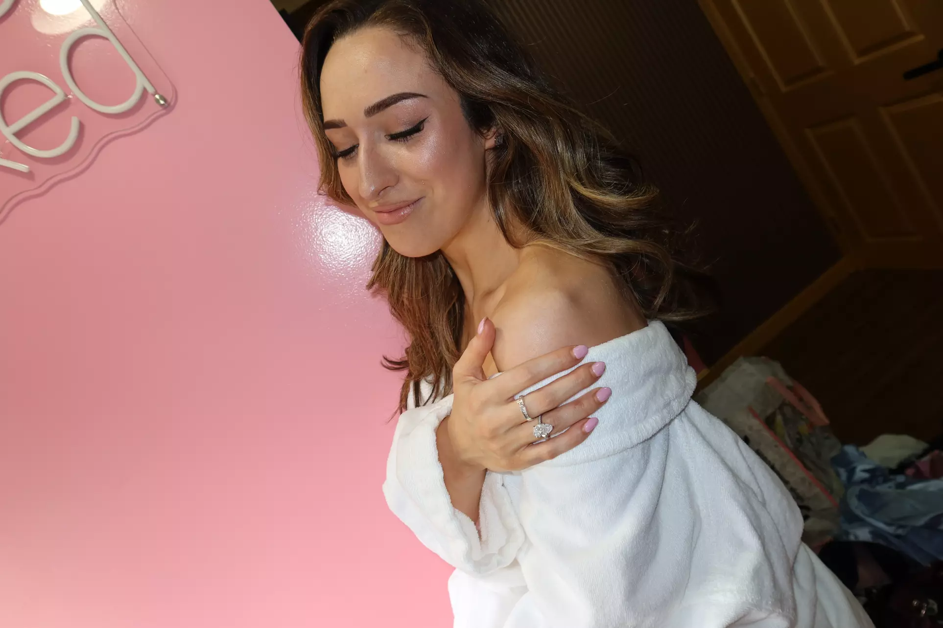 Up to 30% Off on Spray Tanning at Baked Sunless - Organic Spray Tanning - Second Medium