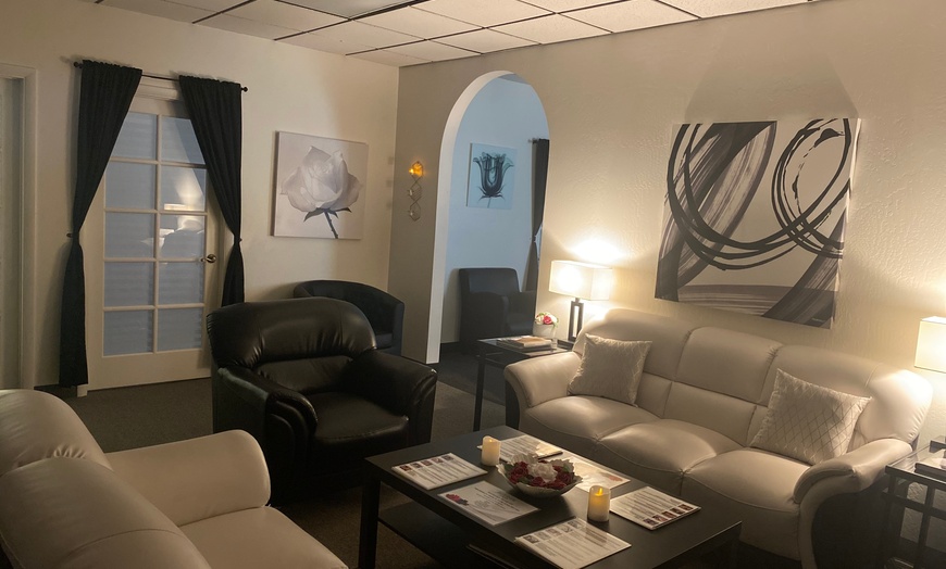 Image 8: Experience Relaxing Swedish or Deep Tissue Massage