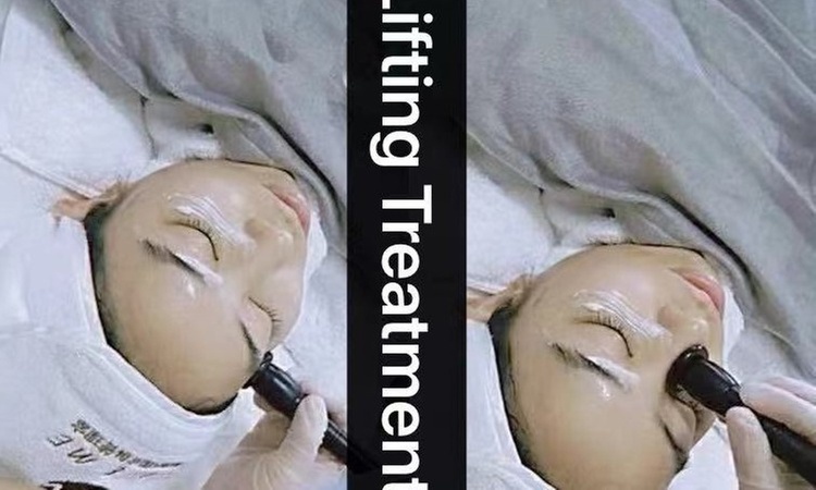 60-Minute Anti-Aging Facial with 24-Karat Gold Masque Options
