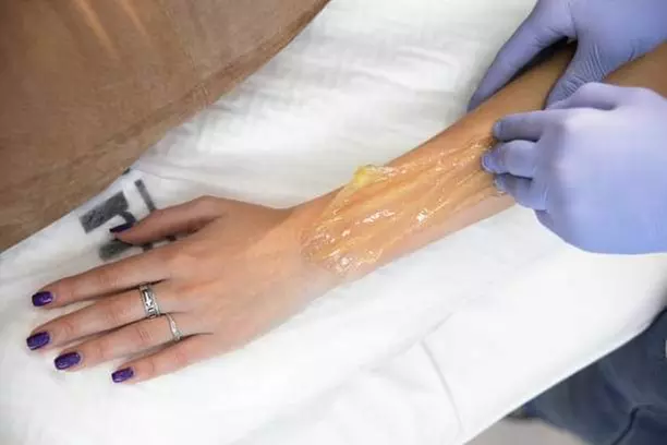 Up to 20% Off on Sugaring at Joliesse (by Nadine) - Primary Image