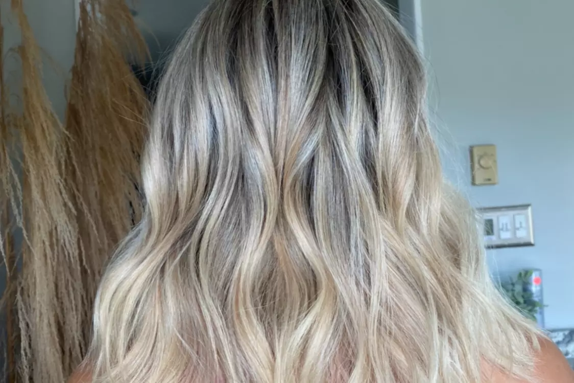 All over color, blowdry & curls, deep conditioning treat