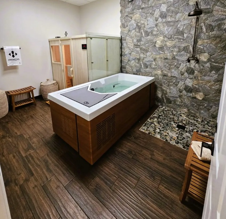 Up to 30% Off on Spa - Sauna - Infrared at Hormesis