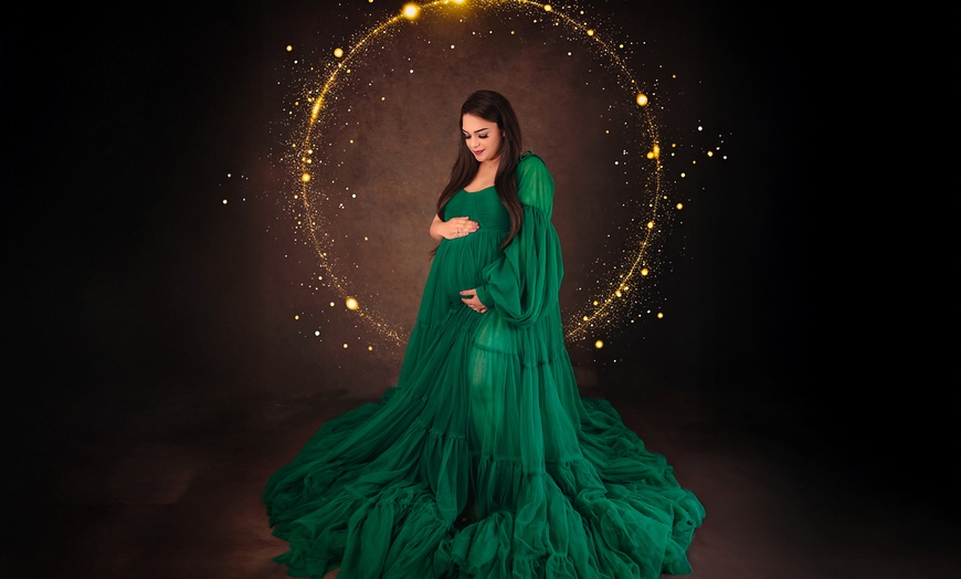 Image 1: Up to 50% Off on Photography Class at Focus Queen Photos