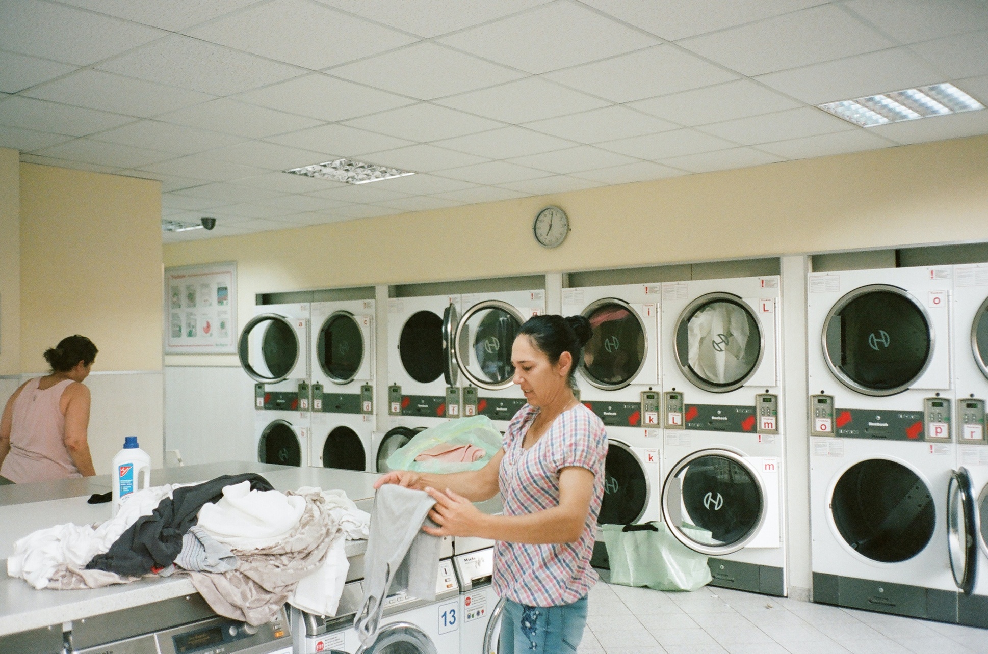 Experience Top-notch Wash And Fold Service at Laundry Now For All Your Laundry Needs,With Savings(Up To 23% Off) - Primary Image