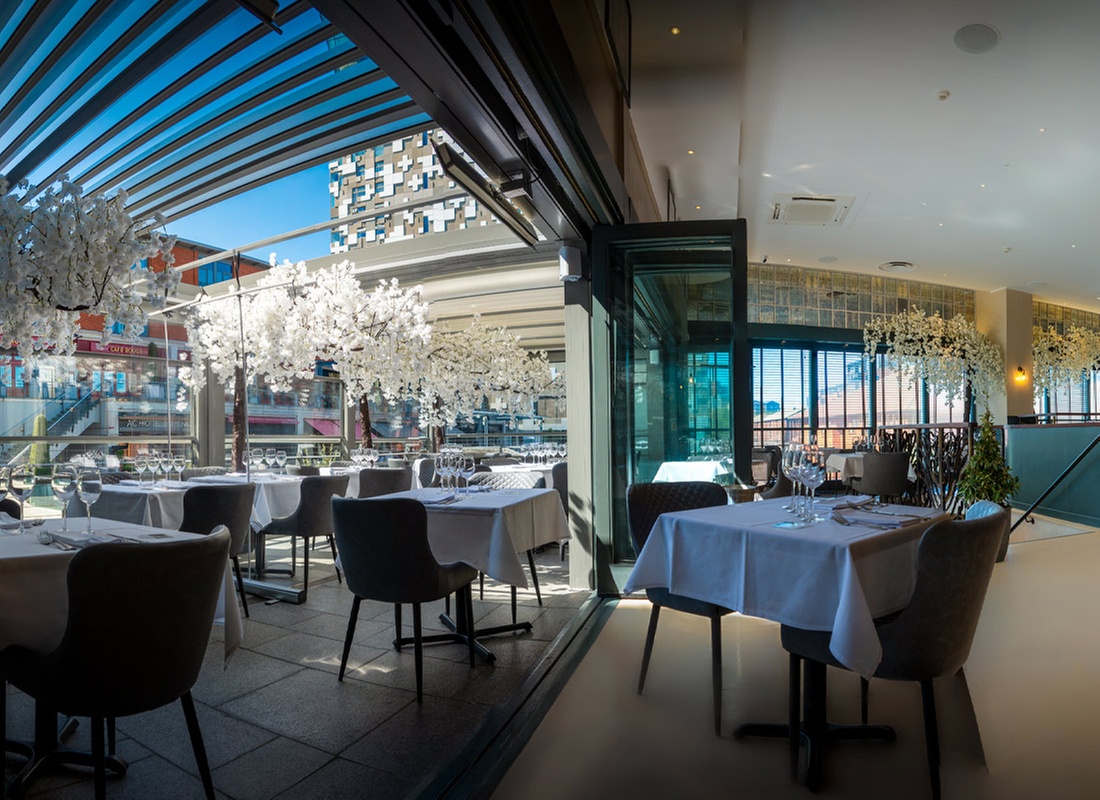 Up to 38% Off on Italian Cuisine at Lucarelli Restaurant