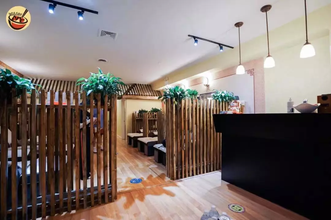 One 60-Minute Foot or Full-Body Massage at IKang Foot Spa (Up to 13% Off) - Primary Image