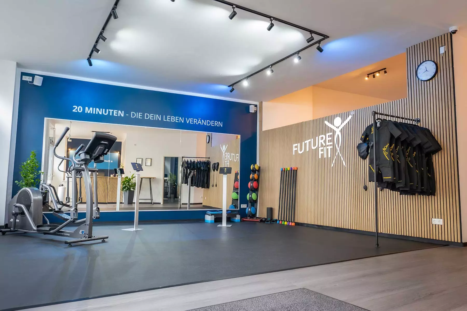 Bis zu 88% Rabatt auf den EMS (elektrische Muskelstimulation) bei Future Fit Rathaus Pankow