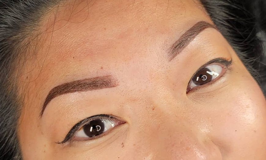 Image 7: Permanent Makeup Eyeliner Tattoo, Lash Line Enhancement, Powder Brow