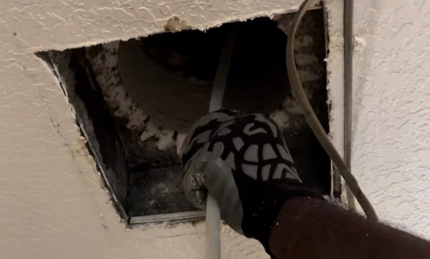 Image 9: Dryer Vent Cleaning Package, Air-Duct Cleaning for Whole House