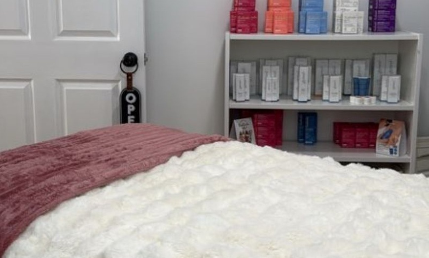 Image 2: Brazilian & Underarm Waxing Sessions for Smooth, Lasting Results
