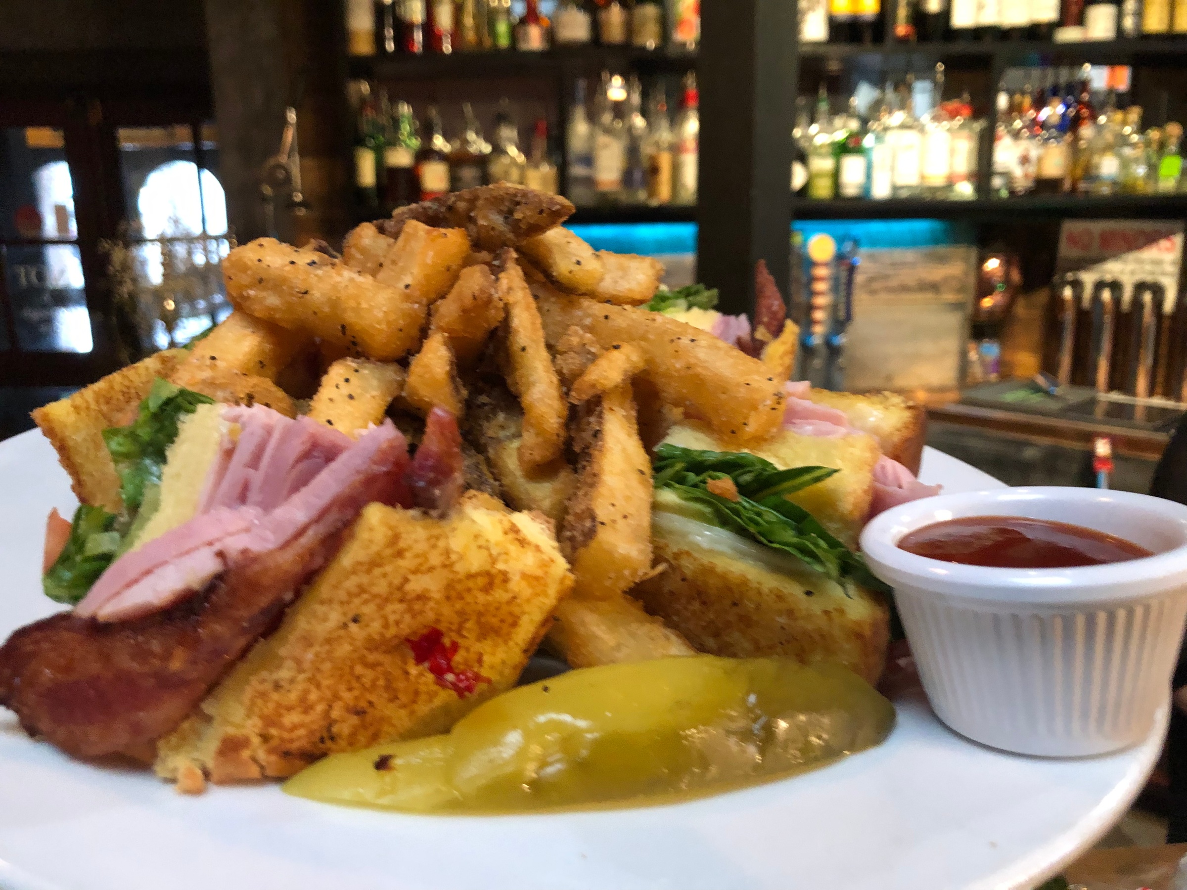 Enjoy Breakfast and Brunch Options from Tuesday to Saturday