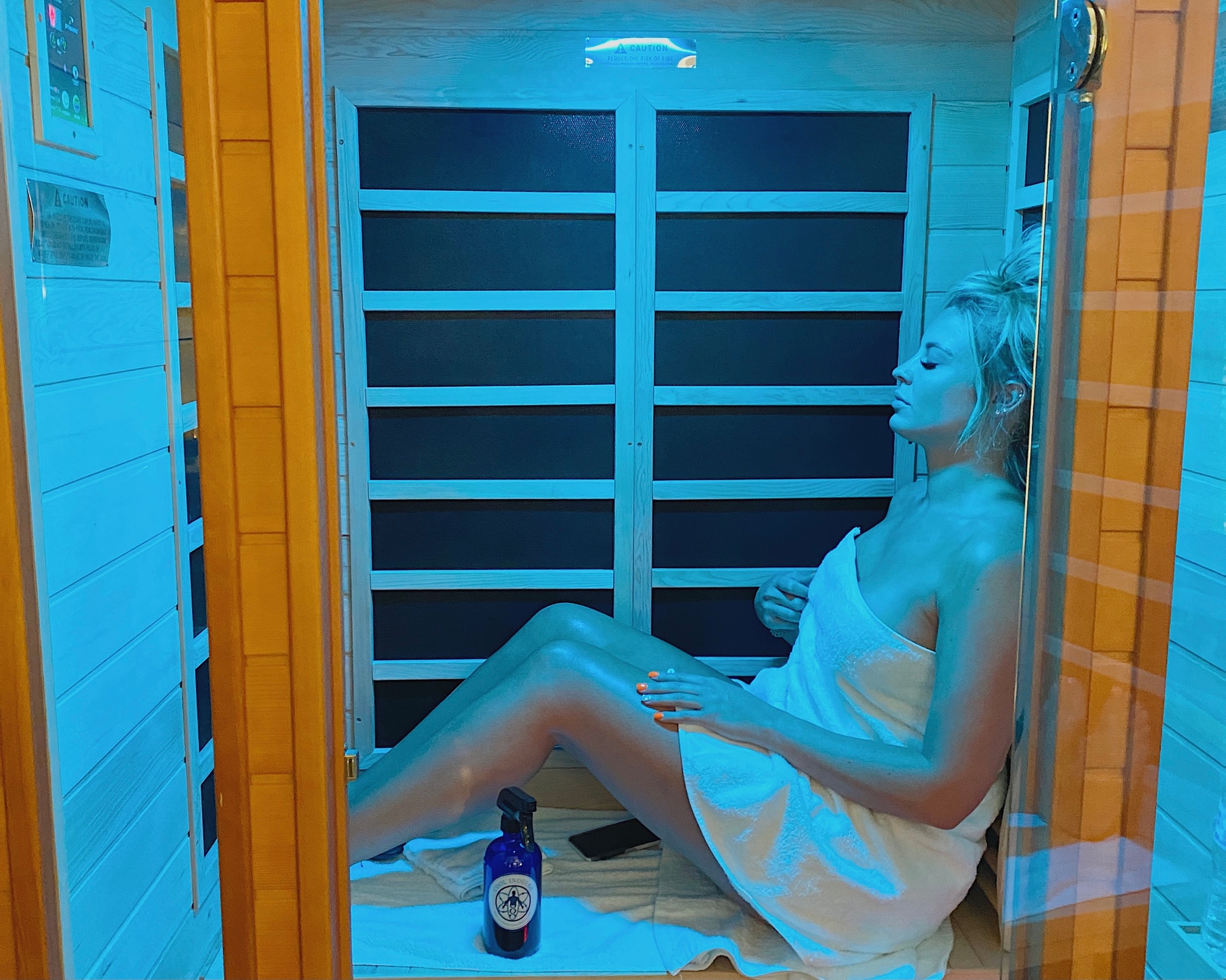 Relax with Infrared Sauna and Cryotherapy Combo Sessions