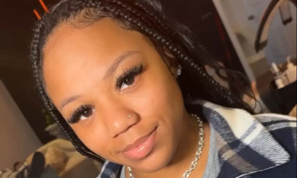Classic, Hybrid, or Volume Full Set with One Fill in at Parkville, MD