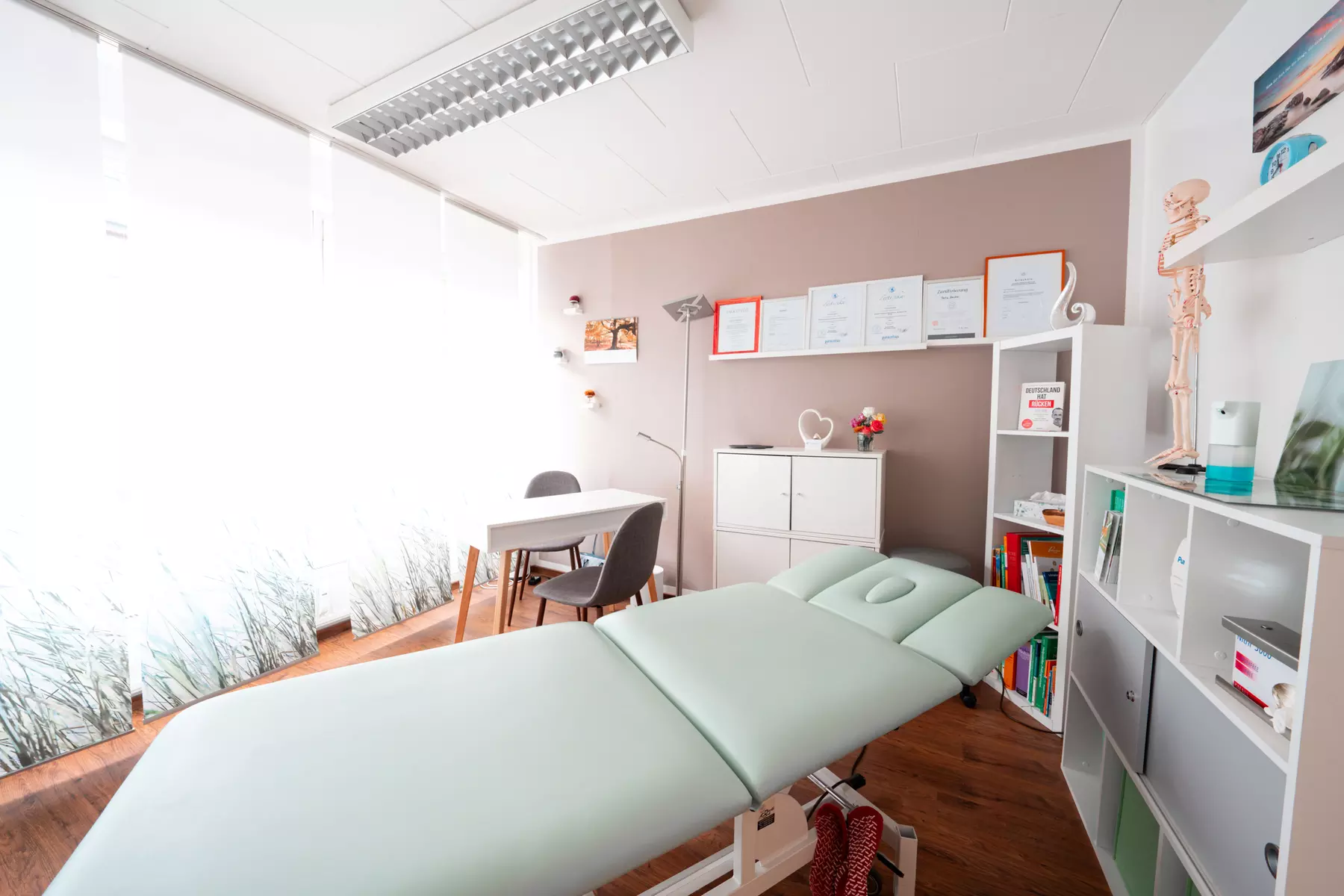 50 Min. brasilianische Lymphdrainage inkl. Massage für 1 Pers.