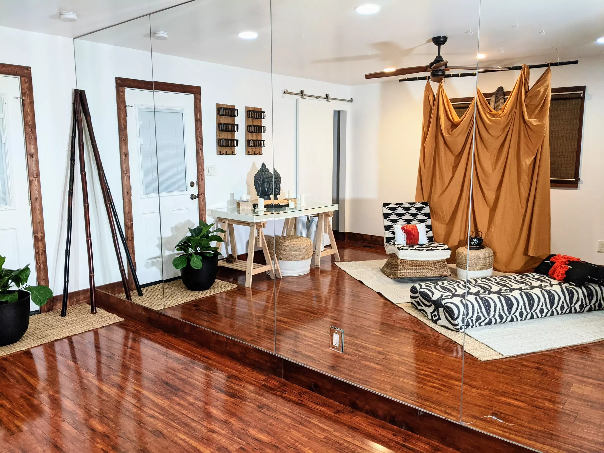 Ionic Detox Foot Bath with Herbal Soak & Tarot Card