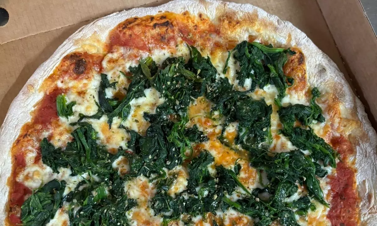 Ein Fest für den Gaumen: All-you-can-eat Steinofen Pizza