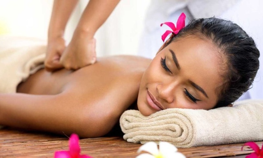 Image 1: Jusqu'à 47% de remise sur Massage - Personnalisé chez Pauline Esthetique Beaute