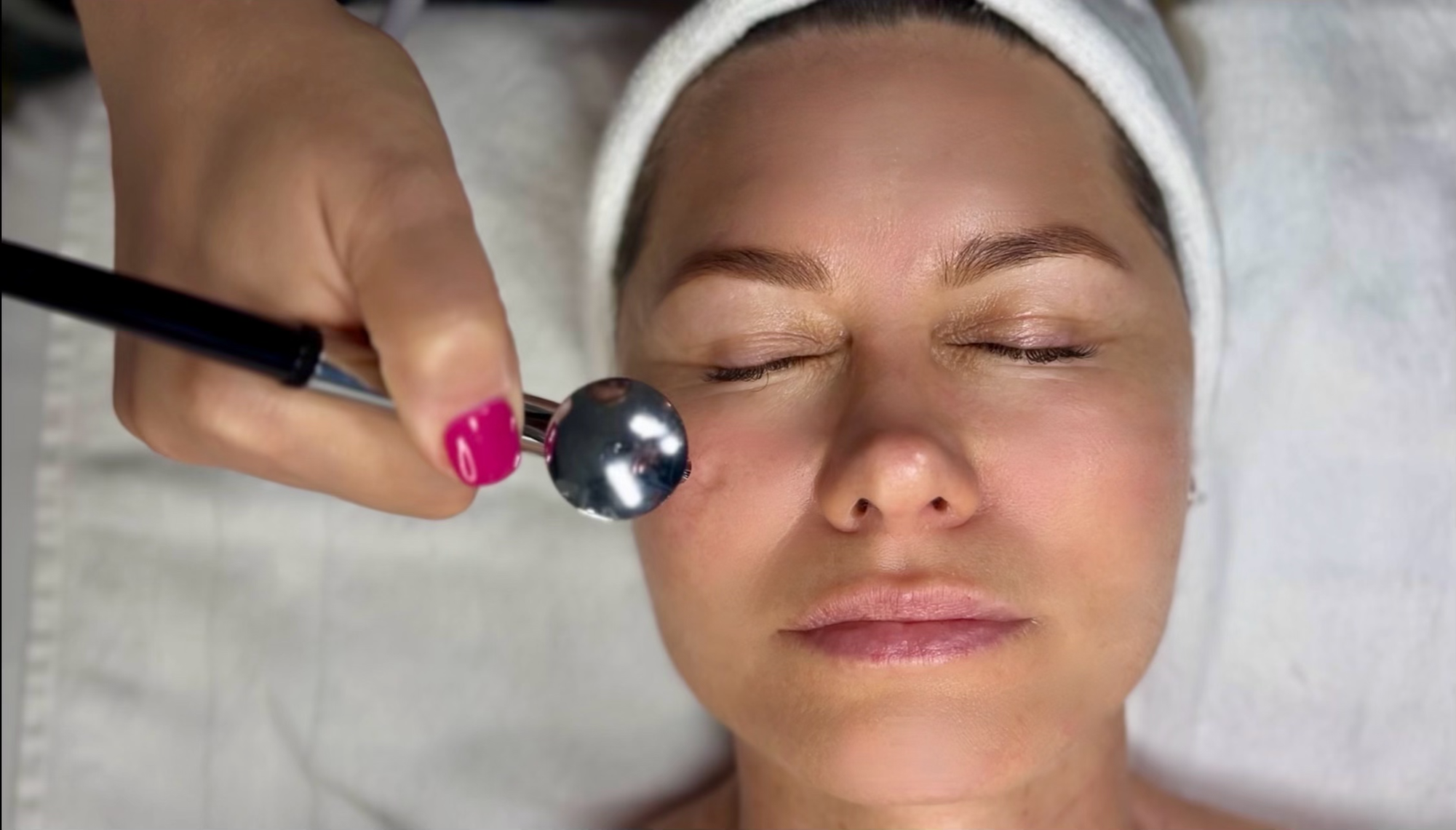 Get a Smooth, Glowing Complexion with Oxygen Facials