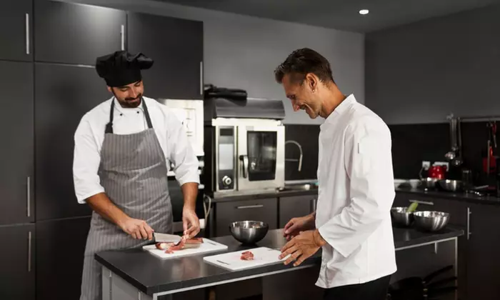 Start Your Catering Career With Our Comprehensive Online Course