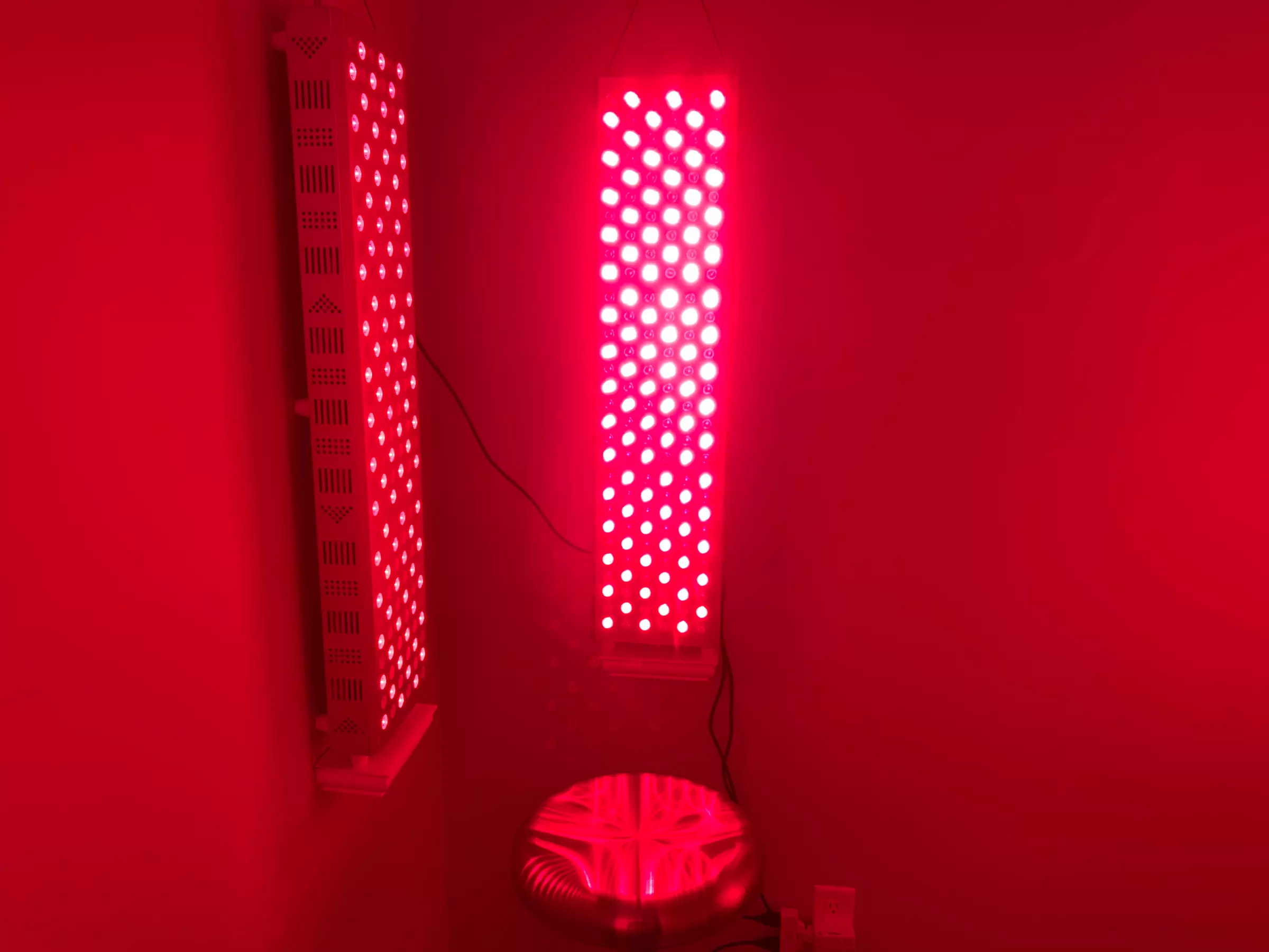 Experience a private infrared sauna and red light therapy session at Inner Light Infrared Saunas, with up to 48% off - Second Medium
